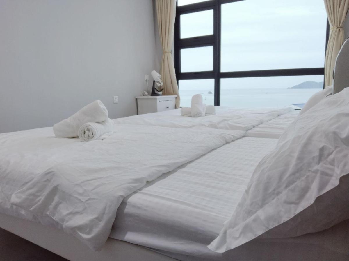 Jesselton Quay Sea View Hotel โกตาคินาบาลู ภายนอก รูปภาพ