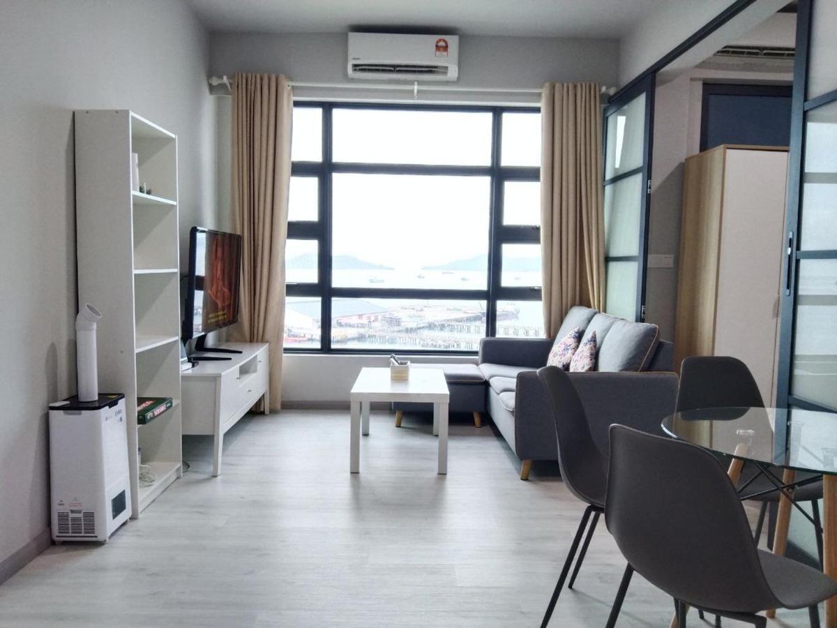 Jesselton Quay Sea View Hotel โกตาคินาบาลู ภายนอก รูปภาพ